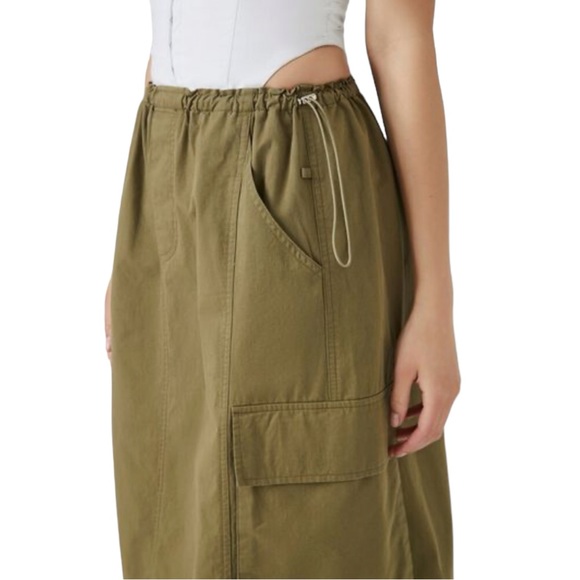 NWT Forever 21 Cargo Skirt - Picture 4 of 8